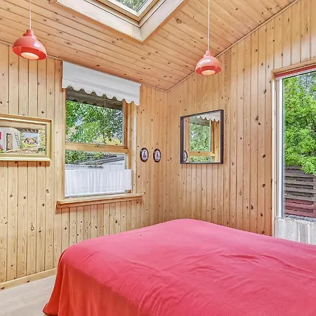 Lovely In With Kitchen